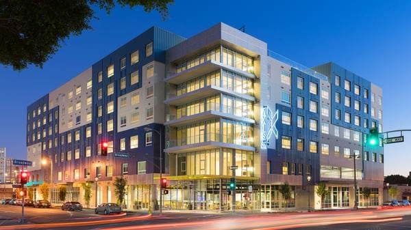 Lease Now at Axis DTLA! 2