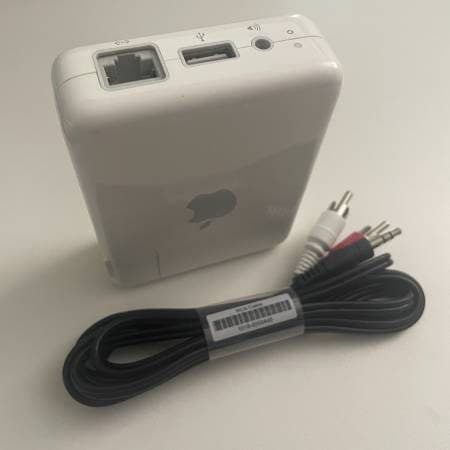 Vintage Apple AirPort Express Base Station (Model A1084) - AirPlay Audio 1