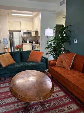 Prime Echo Park 1 BR 1 BA in 2BR 2BA 1