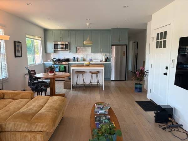 East Hollywood Sublet - Charming Sunny Furnished Remodeled 1920’s Span 1