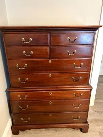 Vintage Link-Taylor Solid Mahogany 5-Piece Bedroom Set (Queen) 3