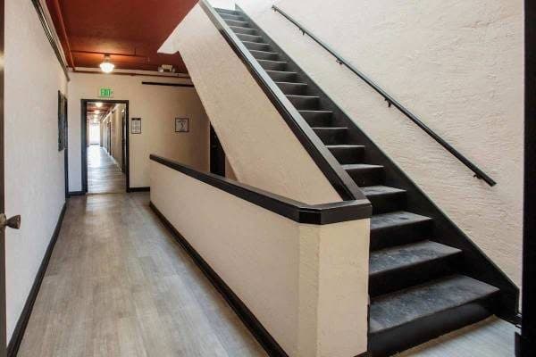 Spacious 1-Bedroom Apartment in Hollywood – Nestled in Lush Greene 3