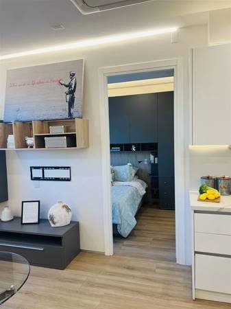 Enough living space for all your needs. 1 bed, 1 bath. Check us out! 2