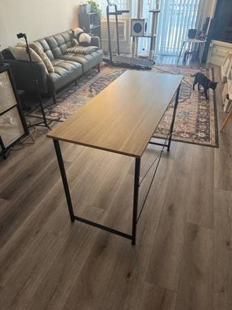 Writing desk 2