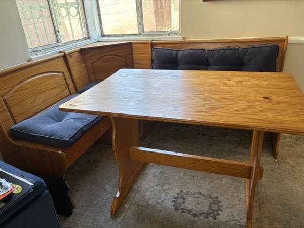 Breakfast Nook 2