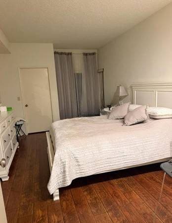 Furnished room available 1
