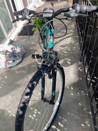 Like new Bicycle 1