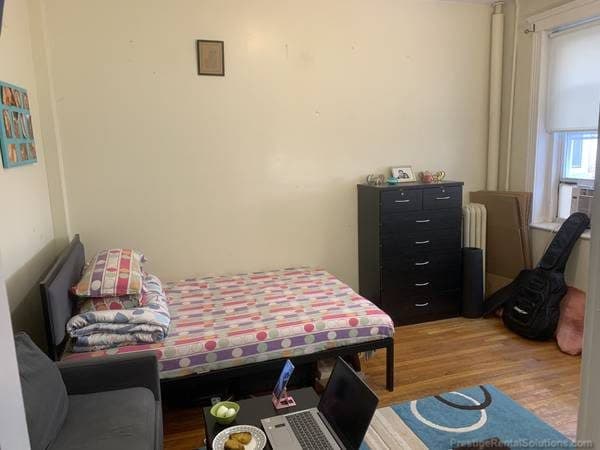 B.U. West I-20's ok No Fee!! Oct 15th Lndry+Cat Ok+Heated+On Train 1
