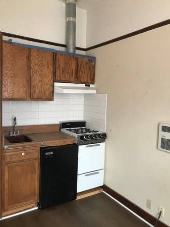 Want a walkable community and house with character without SF rents? 1