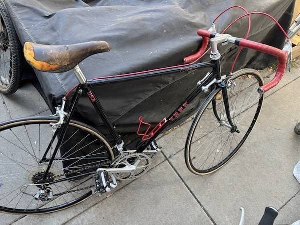 Medium trek road bike 52-53cm classic 1