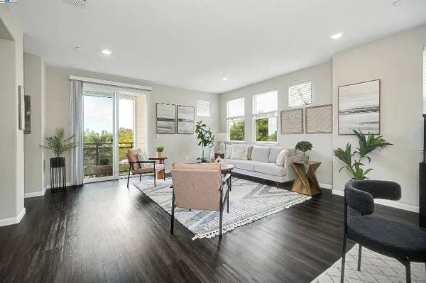 Individual furnished bedrooms available for rent in modern Hayward hou 1