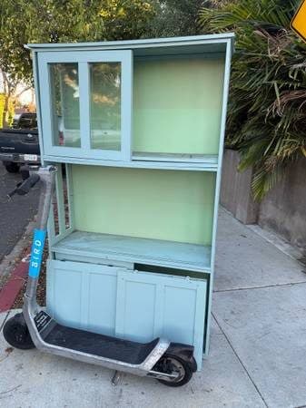 Free shelves on the curb 2