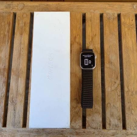 Apple Watch Series 9 41mm - Like New 1