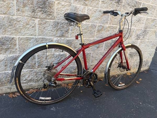 Raleigh 24-speed aluminum hybrid commuter bike S / M for 5’5” to 5’10” 1
