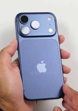 Apple iPhone 17 Pro Max 1TB Deep Blue. Original Pristine Condition 1