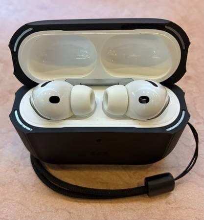 Airpod pro 3 excellent condition 1