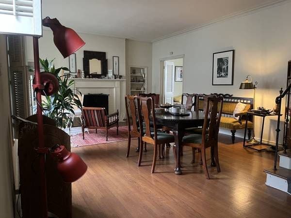Charming cottage in Westwood Village 1