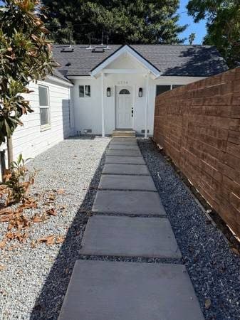 3 bedroom /2.5 bath house 1