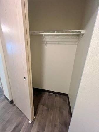 Ideal University District Living-2 BR with Washer & Dryer 2