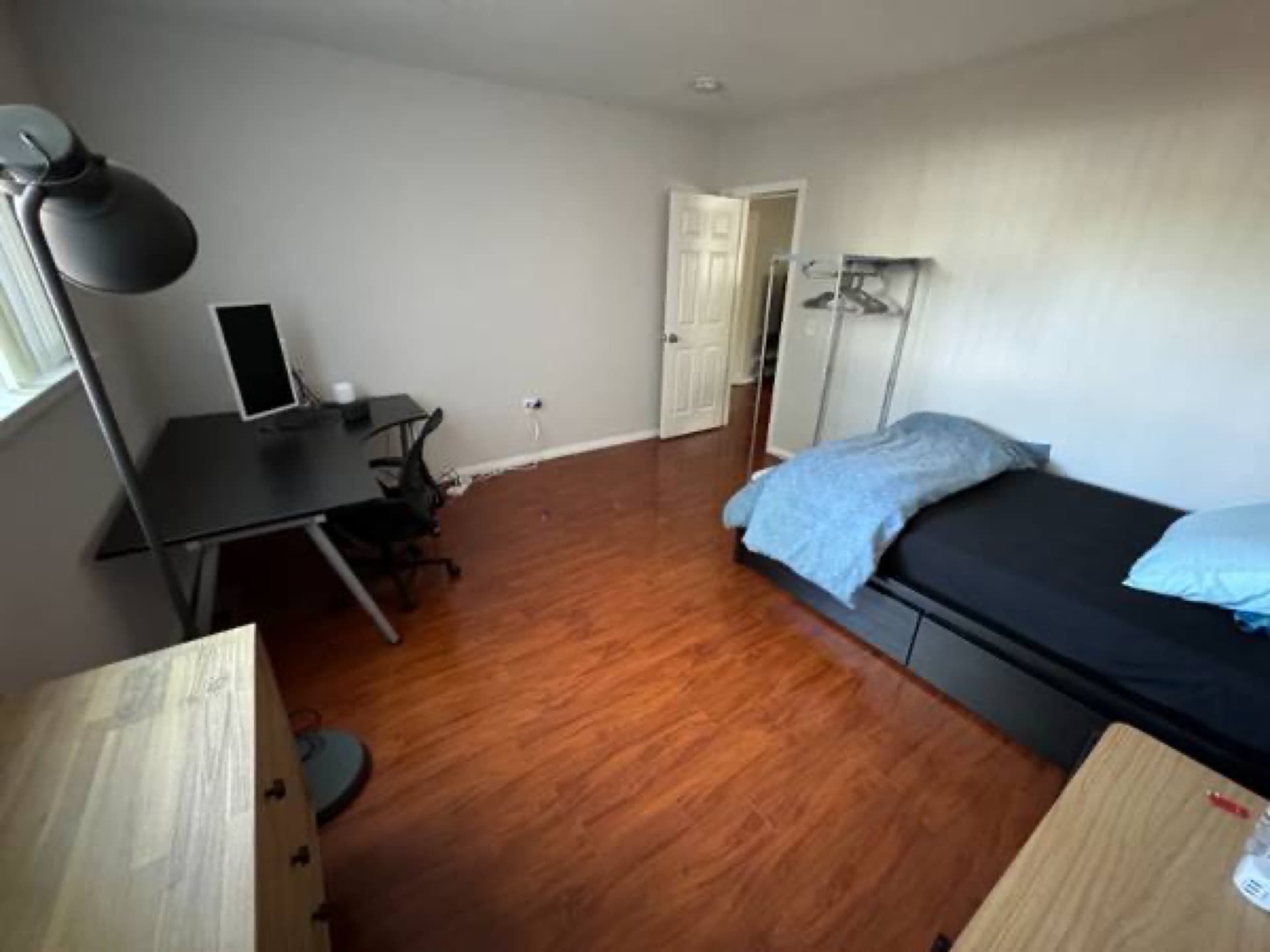 Clean, Affordable Single Bedroom available for rent that is a 6-minute 3