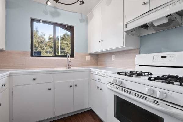 Newly renovated 1-bedroom, 1-bath home in desirable mountain view!! 1