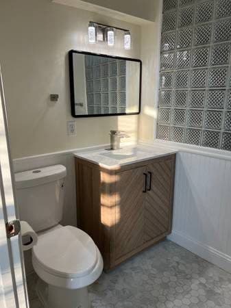 Top Floor Large Bedroom with Newly Upgraded Private Bathroom 3