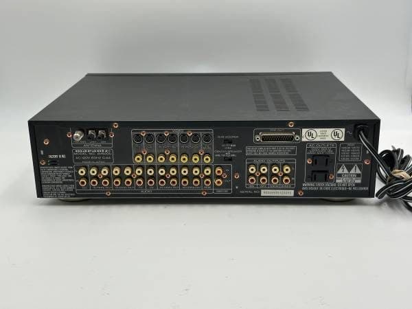 Marantz AV600 Preamplifier + Marantz MA500U Monoblock Amplifier 3