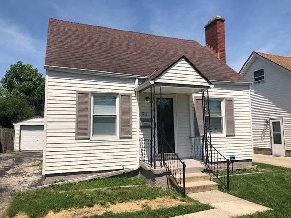 Updated Cape Cod in Wiltshire Heights! 1