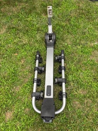 YAKIMA, RidgeBack Tilt-Away Bike Rack 3