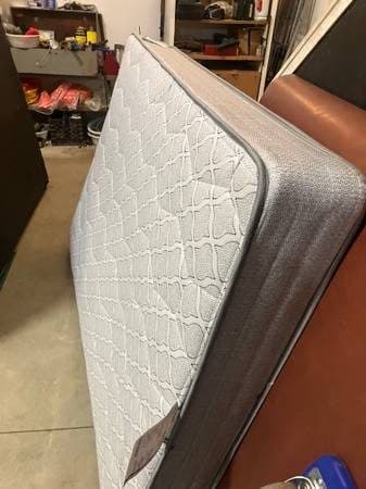 Full size bed 3