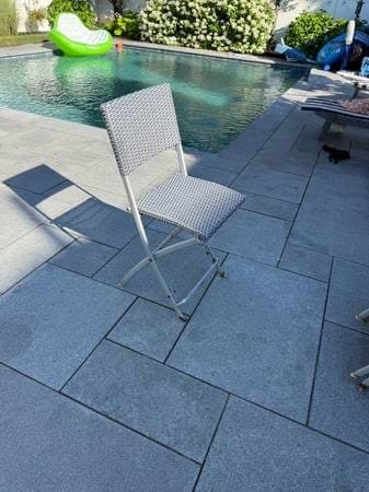 6 folding counter height outdoor bar stools- free 1