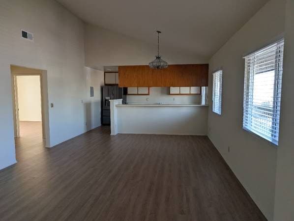 2 Bed/2 Bath Apartment in Gardena, CA - Available 03/01/2026 - $2700.0 1
