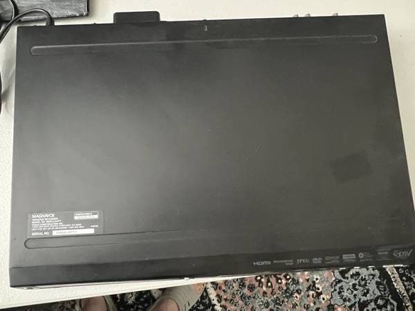 ** MAGNABOX MDR533H/F7 DVD Recorder with 500GB Storage 2