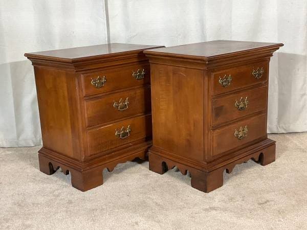 Classic Nightstands / Bedside Tables / Mesas de Noche / Buros (2) 3