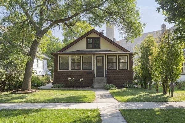 Great private space for rent in Hamline Midway 1