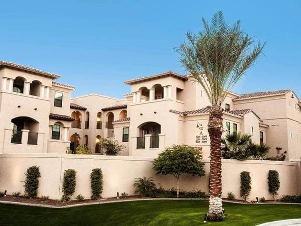Private Balcony/Patio, WiFi Available, Refrigerator, Fitness Center 3