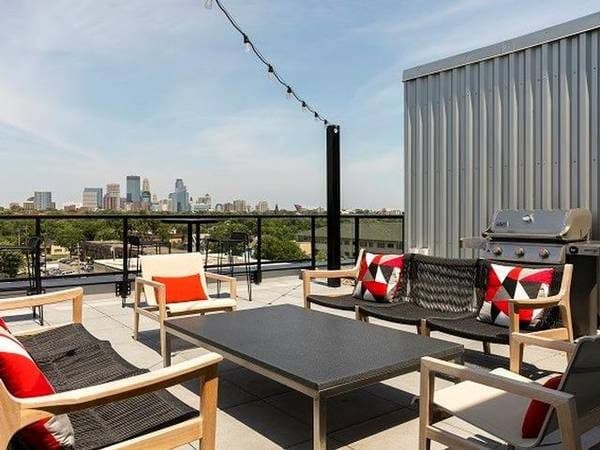 Downtown Minneapolis Living-Gorgeous 1 BR, All Utilities Included* 2