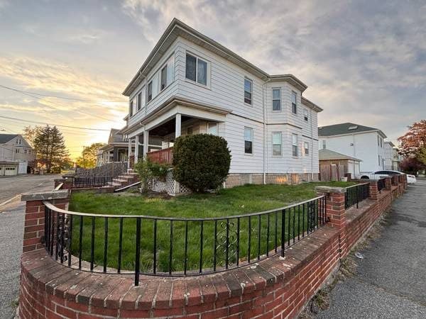 2 bedroom-1 bathroom Apartment in Medford for rent 2