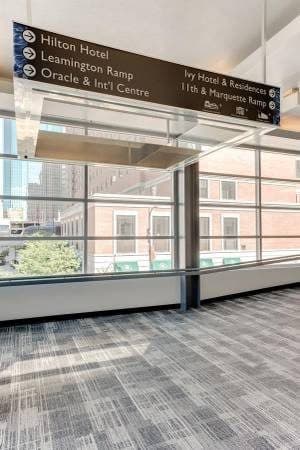 Convenient Downtown Living! 1 BR w/ Washer/Dryer & Garage Parking 3