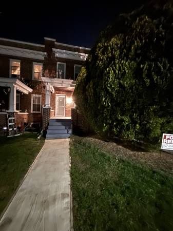 nice 4 bedroom house updated for imediate move in 1