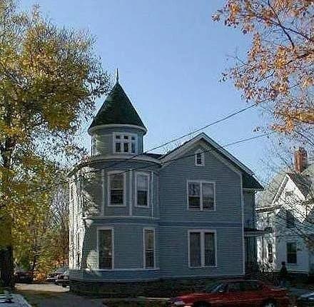 Available July 20th-Large 1 Bedroom apt. in Kerrytown/Med Center/Centr 1