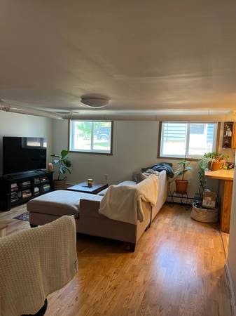 Available August 1st- Large 1 Bedroom Apt. in Quiet older building - O 3