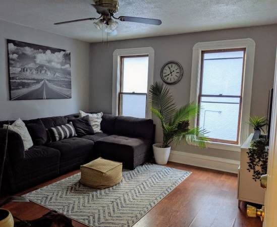 2 Beds 1 Bath - Updated Duplex 1
