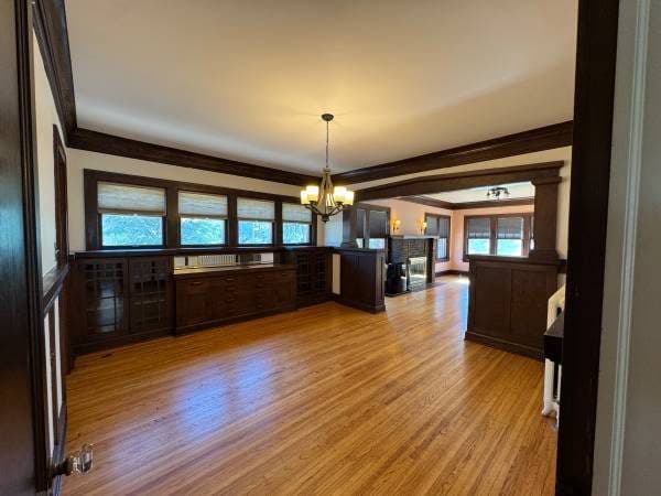 Lovely 3BR Apartment in a Handsome Duplex 3