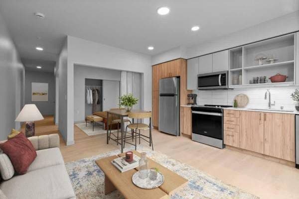 Stunning 1 BR - Walk-In Closets, EV Charging & Breathtaking Views 2