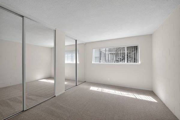 1/bd 1/ba, Lush Landscaped Courtyards, Courtyard 1