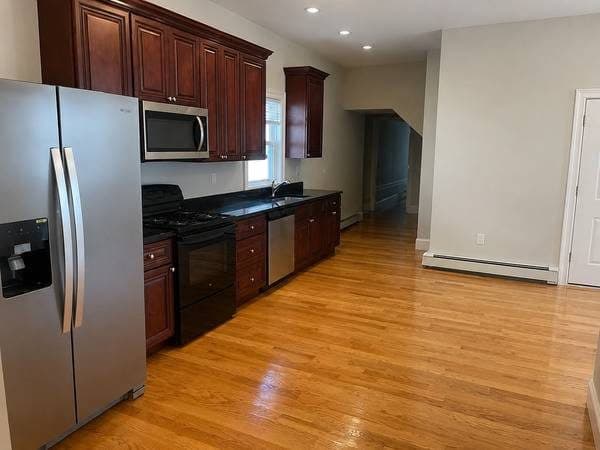 Private Bedrooms Available – Great Somerville Location 1