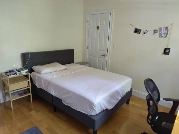 Room in 2 BR ground floor unit - 1600$/m + utilities 3