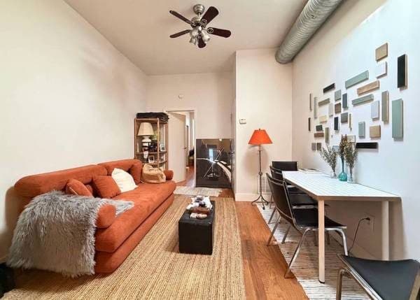 Al utilities and Wi-Fi included Beautiful separate apartment 🤞🤞 2