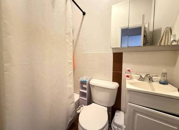 Al utilities and Wi-Fi included Beautiful separate apartment 🤞🤞 3